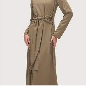 VEILED COLLECTION Women's Long-Sleeve Tie-Waist Maxi Dress in Olive